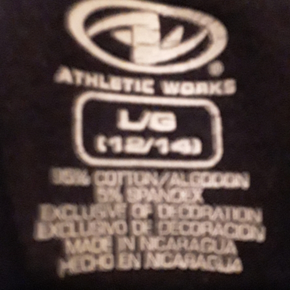 MUSCLE DEFINED LATS-ATHLETIC 😎Works black T-shirt - Picture 3 of 8